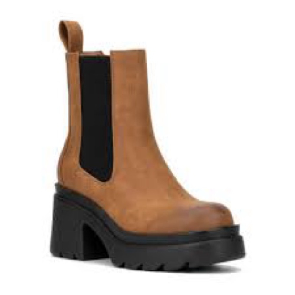 New York‎ & Company Tesla Block Heel Faux Leather Chelsea Boots Size 11 NWOT